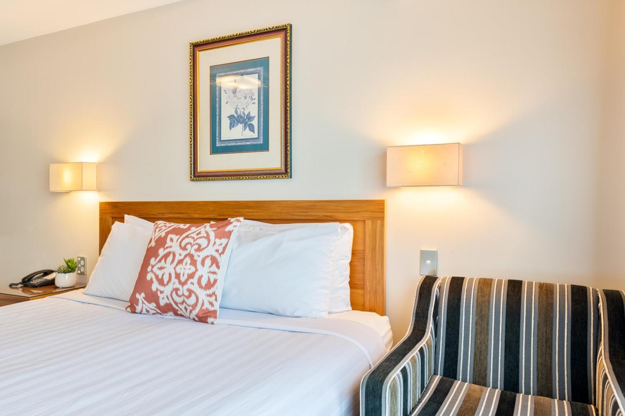 אוקלנד Best Western Newmarket Inn & Suites מראה חיצוני תמונה