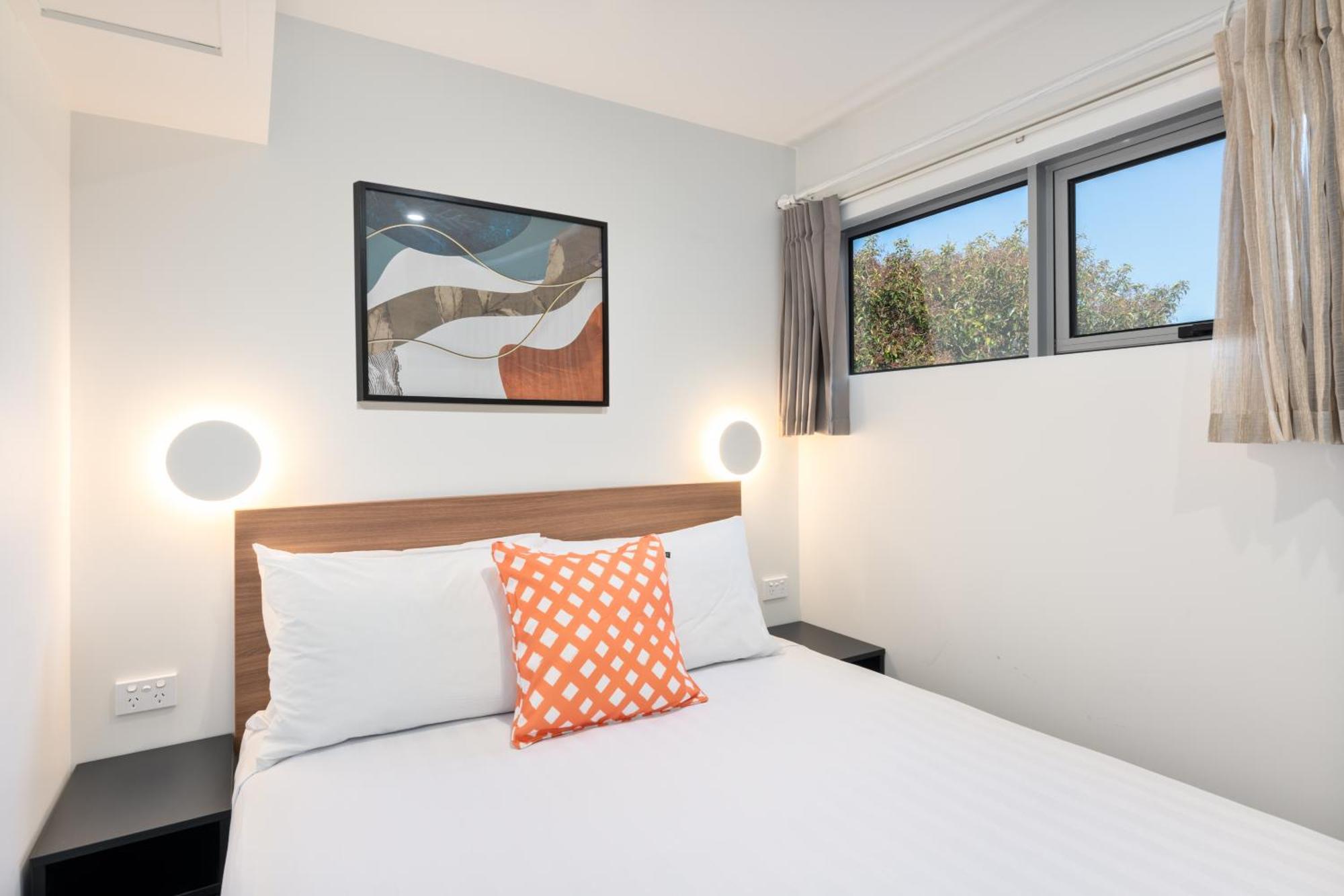 אוקלנד Best Western Newmarket Inn & Suites מראה חיצוני תמונה