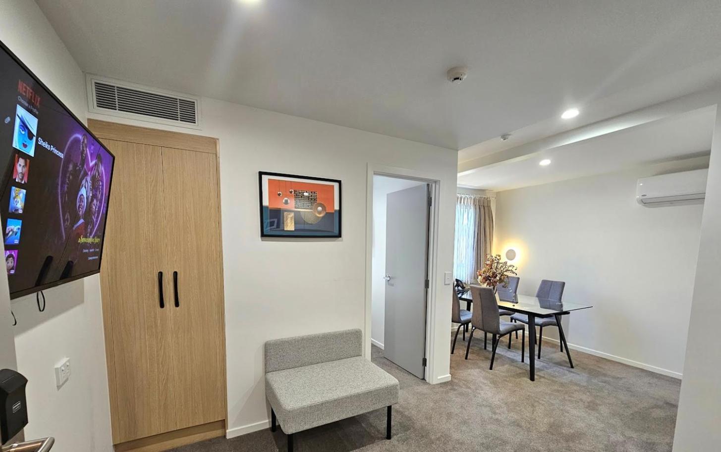 אוקלנד Best Western Newmarket Inn & Suites מראה חיצוני תמונה