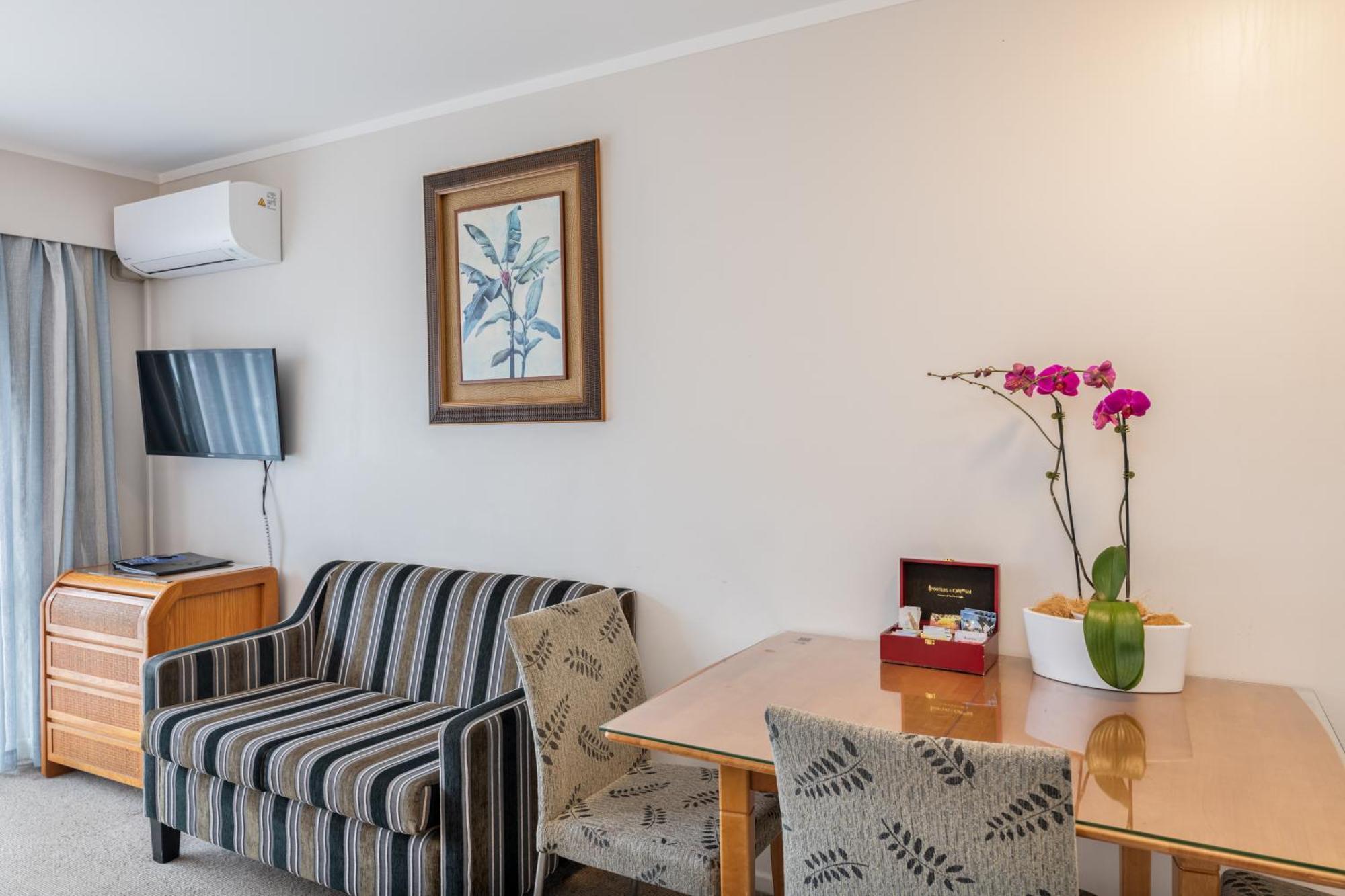 אוקלנד Best Western Newmarket Inn & Suites מראה חיצוני תמונה